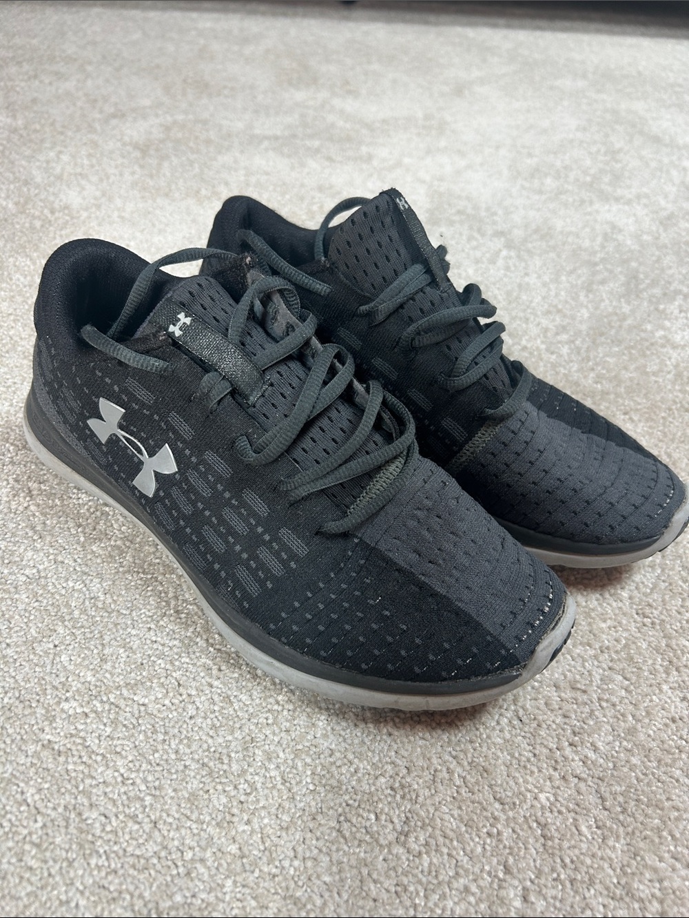 Under Armour Black Women’s Lightweight Knit Training Sneakers